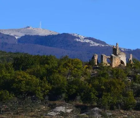 La Maison De Marie-jeanne - Le Rocher D'ongles 住宿加早餐酒店 3*