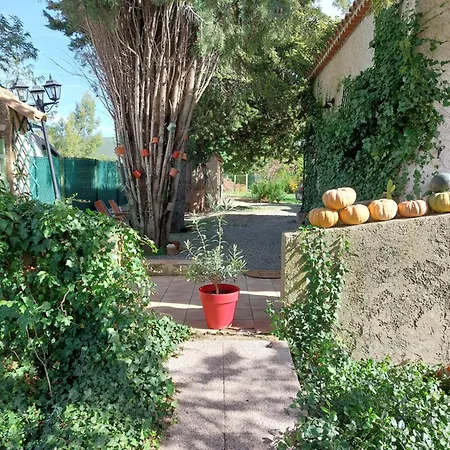 Bed & Breakfast La Maison De Marie-jeanne - Le Rocher D'ongles 3*