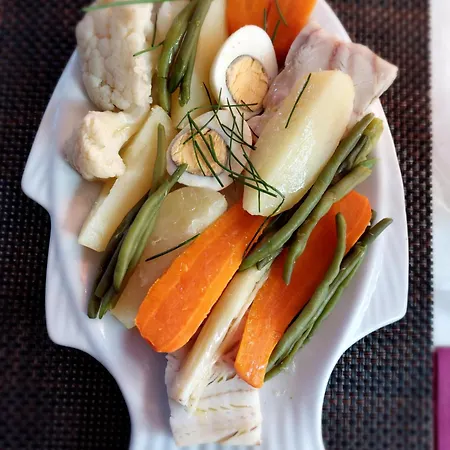 La Maison De Marie-jeanne - Le Rocher D'ongles 住宿加早餐酒店 Ongles